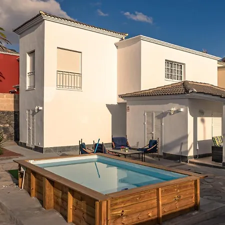 Madronal Tenerife South * أذيخي